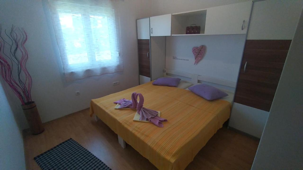 Apartman Ana Пула Экстерьер фото