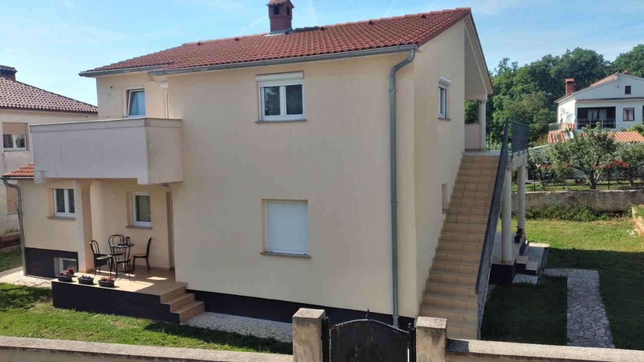 Apartman Ana Пула Экстерьер фото